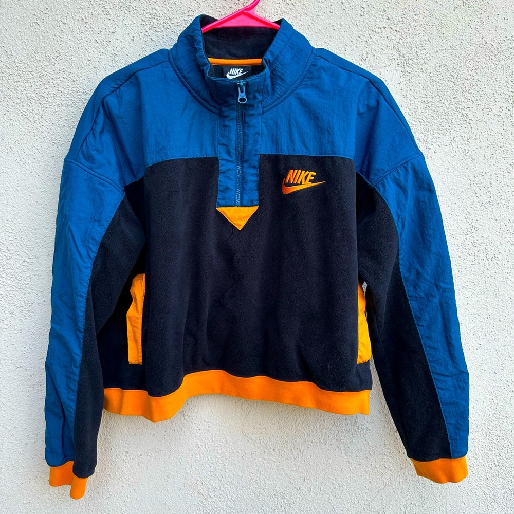 Nike crop half zip, high collar sweater